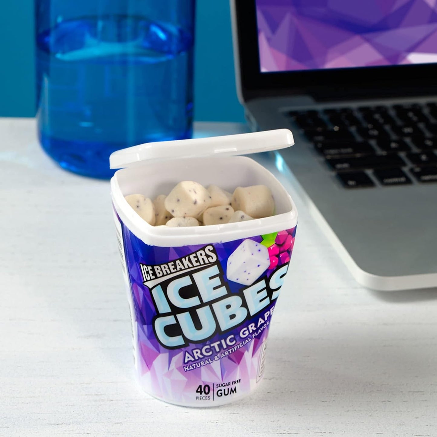 ICE BREAKERS - Ice Cubes - Chewing Gum Bottle - USA